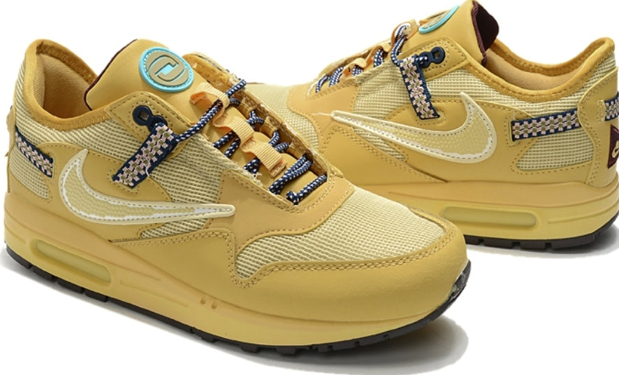 Les baskets Nike Air Max 1 sont iconiques pour leur style emblématique.retro incontournable pas cher. Le moins cher.exceptionnel 