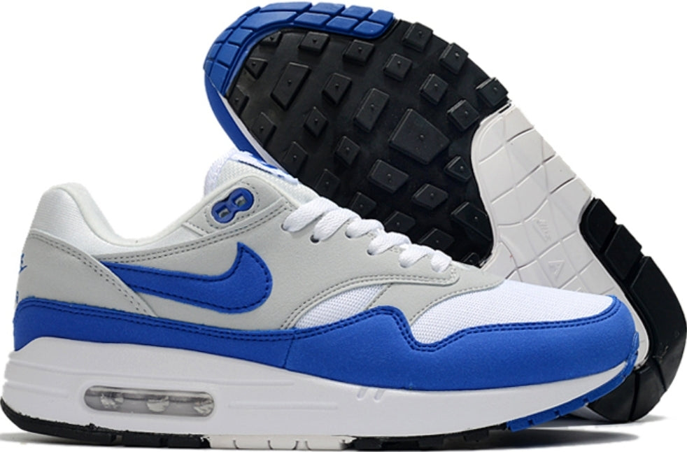Les baskets Nike Air Max 1 sont iconiques pour leur style emblématique.retro incontournable pas cher. Le moins cher.exceptionnel 
