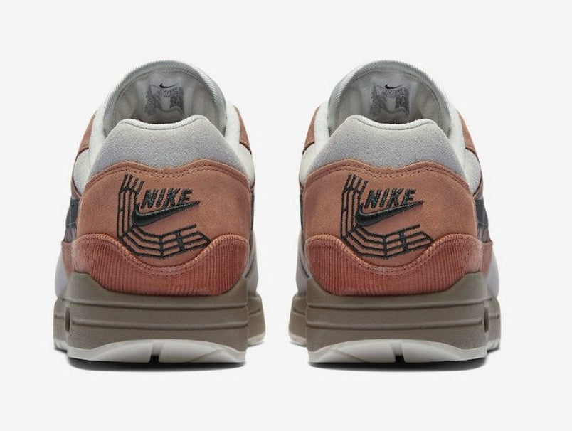 Les baskets Nike Air Max 1 sont iconiques pour leur style emblématique.retro incontournable pas cher. Le moins cher.exceptionnel 