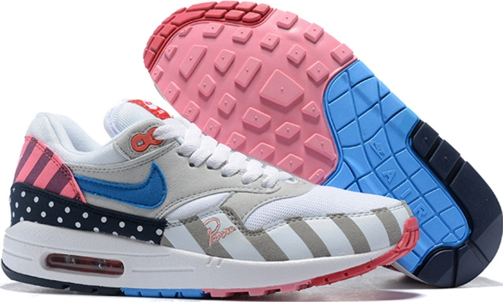 Les baskets Nike Air Max 1 sont iconiques pour leur style emblématique.retro incontournable pas cher. Le moins cher.exceptionnel 