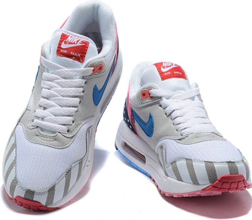 Les baskets Nike Air Max 1 sont iconiques pour leur style emblématique.retro incontournable pas cher. Le moins cher.exceptionnel 