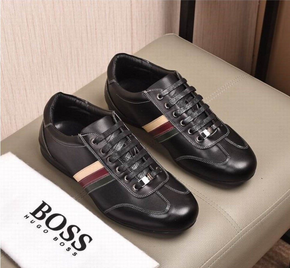 Les baskets sneakers Hugo Boss  combinent style sophistiqué et performance haut de gamme.

 leur design élégant.pas cher.le moins cher.