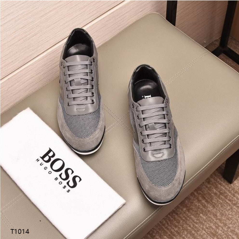 Les baskets sneakers Hugo Boss allient style élégant et performance de haute qualité. Leur design raffiné et  matériaux de haute qualité.pas cher. Le moins cher.