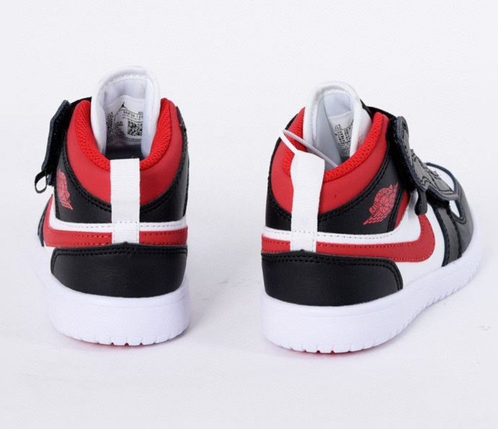 Chaussure pour Enfant: jordan  Garçon/Fille