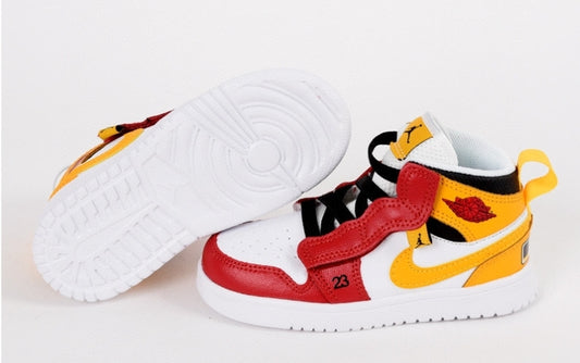 chaussure pour Enfant: jordan  Garçon/Fille