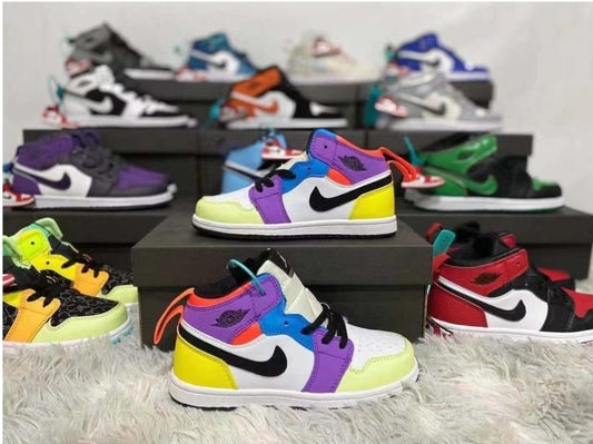 chaussure pour Enfant: jordan  Garçon/Fille