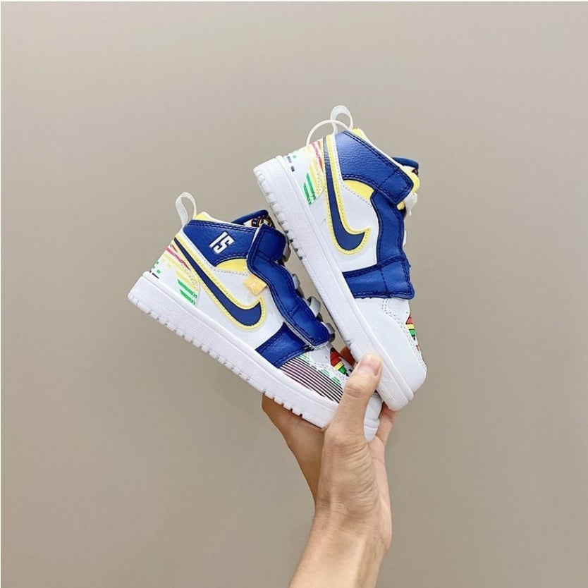 chaussure pour Enfant: jordan  Garçon/Fille