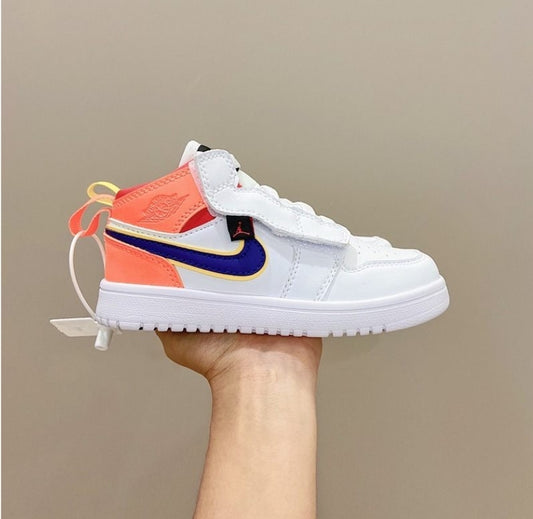 chaussure pour Enfant: jordan  Garçon/Fille