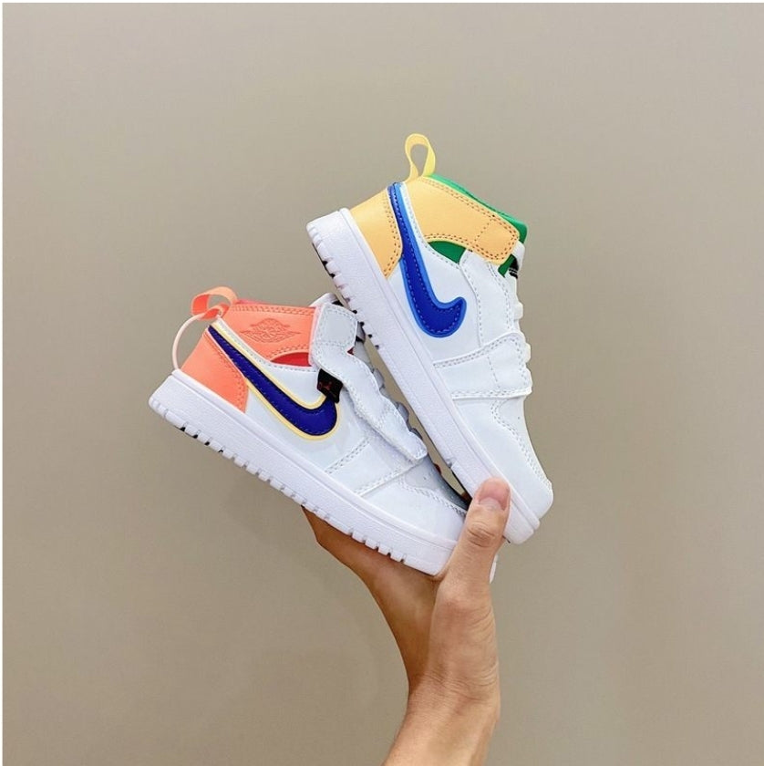 chaussure pour Enfant: jordan  Garçon/Fille