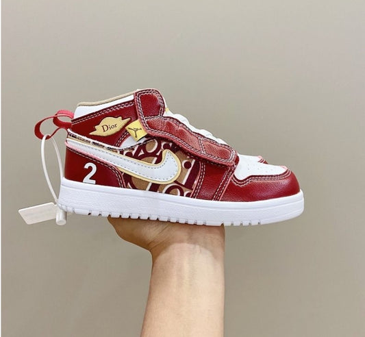 chaussure pour Enfant: jordan  Garçon/Fille