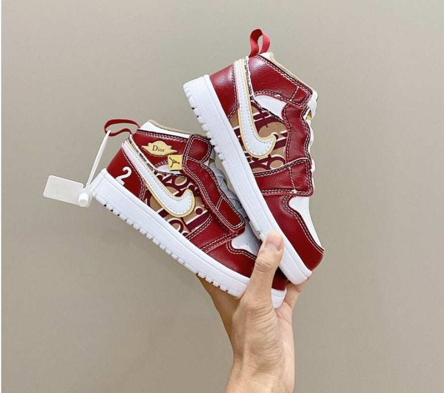 chaussure pour Enfant: jordan  Garçon/Fille