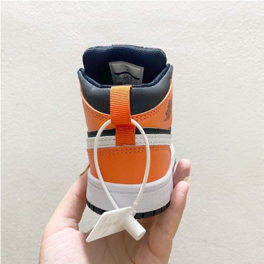 Chaussure pour Enfant: jordan  Garçon/Fille