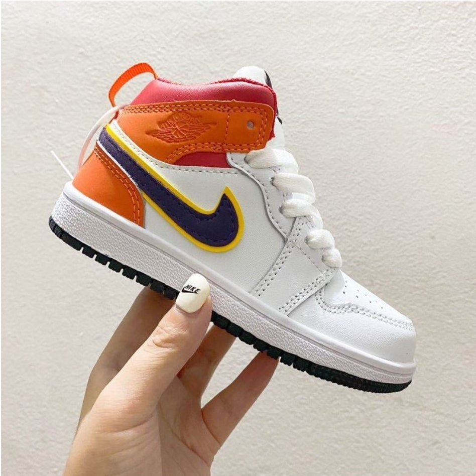 Chaussure pour Enfant: jordan  Garçon/Fille