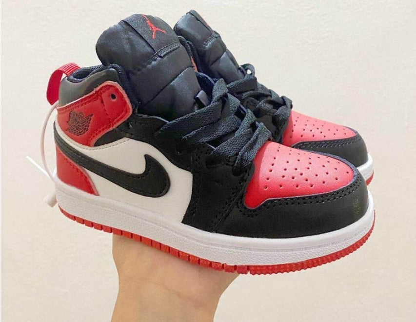Chaussure pour Enfant: jordan  Garçon/Fille