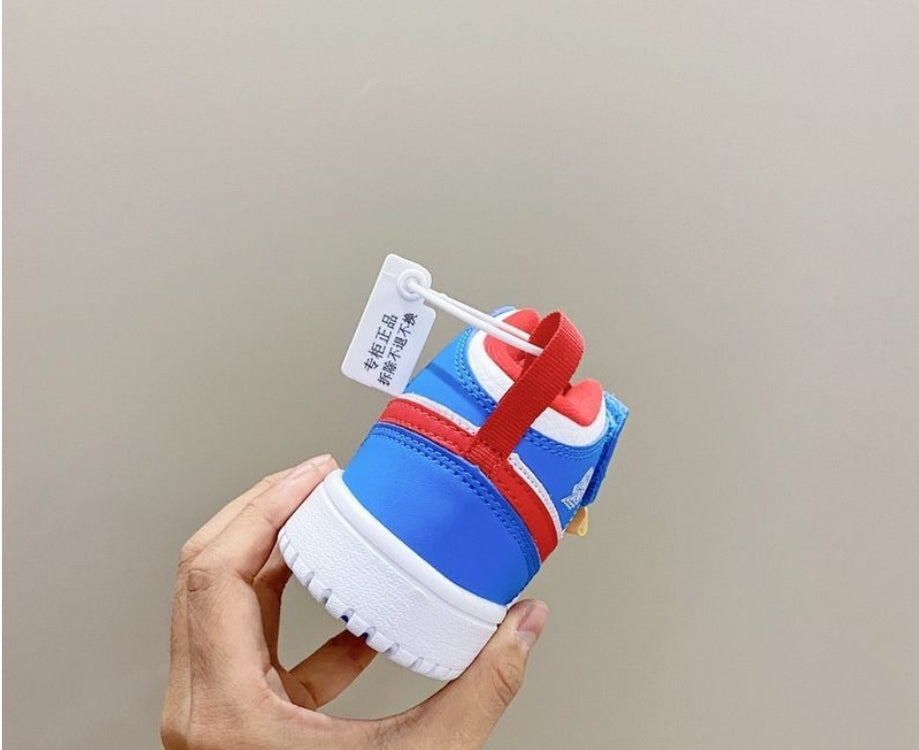 Chaussure pour Enfant: jordan  Garçon/Fille