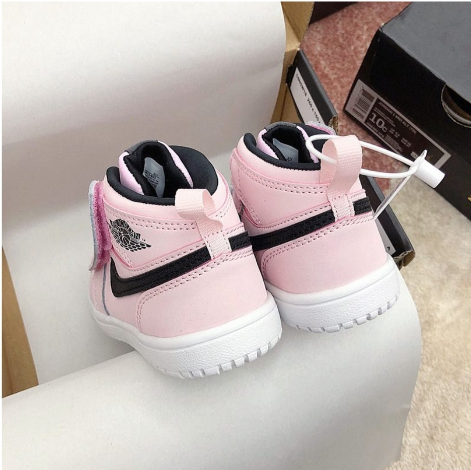 Chaussure pour Enfant: jordan  Garçon/Fille