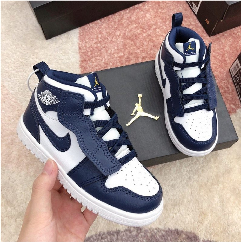 Chaussure pour Enfant: jordan  Garçon/Fille