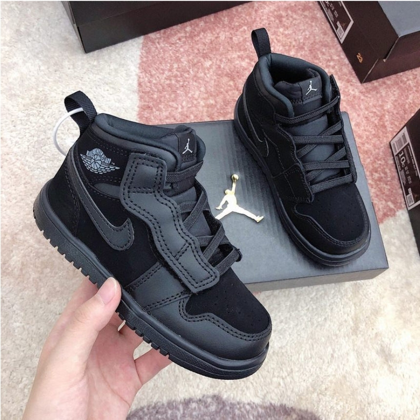 Chaussure pour Enfant: jordan  Garçon/Fille