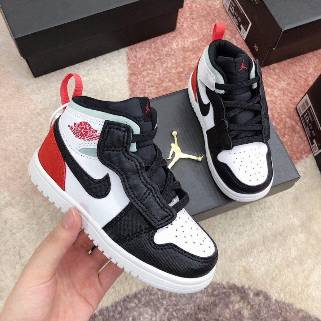 Chaussure pour Enfant: jordan  Garçon/Fille