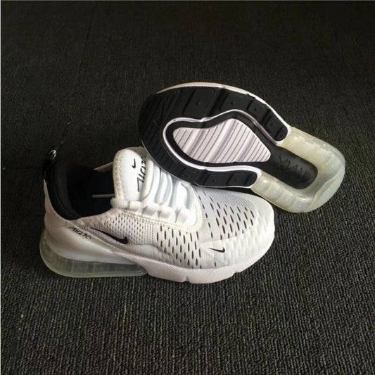 chaussure pour Enfant: jordan  Garçon/Fille