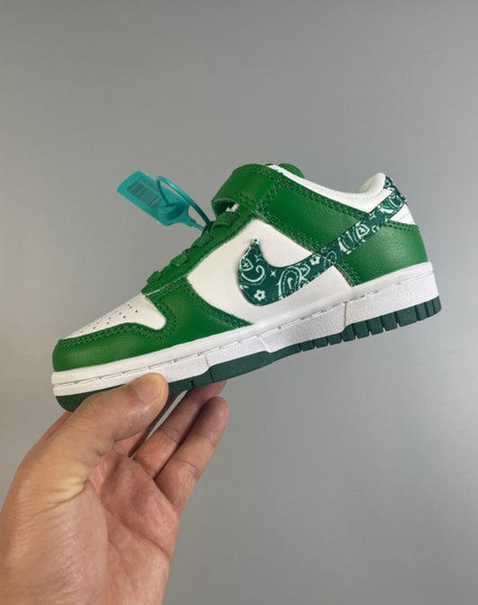 Chaussure pour Enfant: nike  SB dunk Garçon/Fille