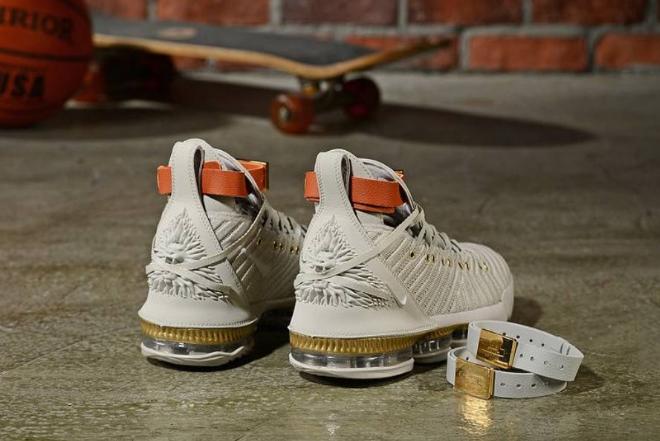 Chassures basket Lebron James
