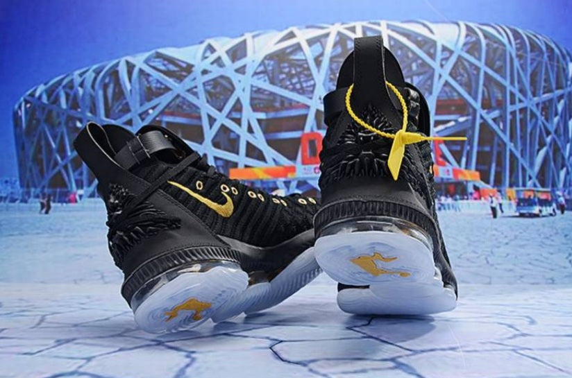 Chassures basket Lebron James