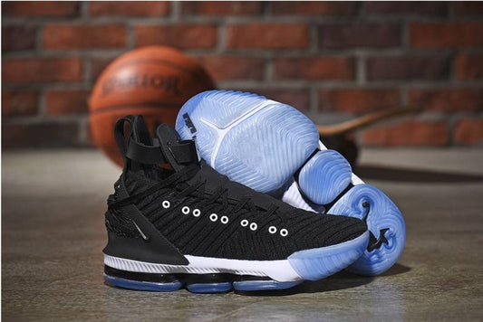 Chassures basket Lebron James