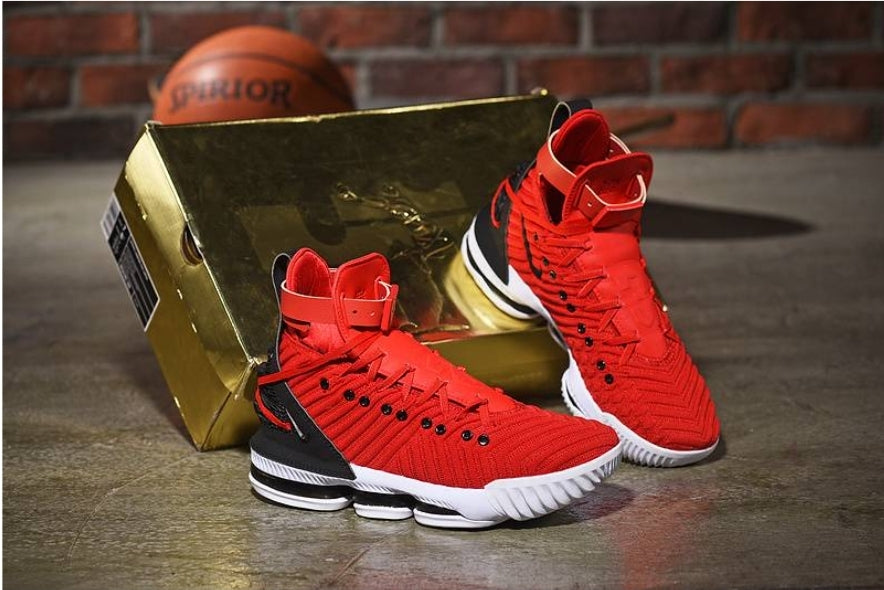Chassures basket Lebron James