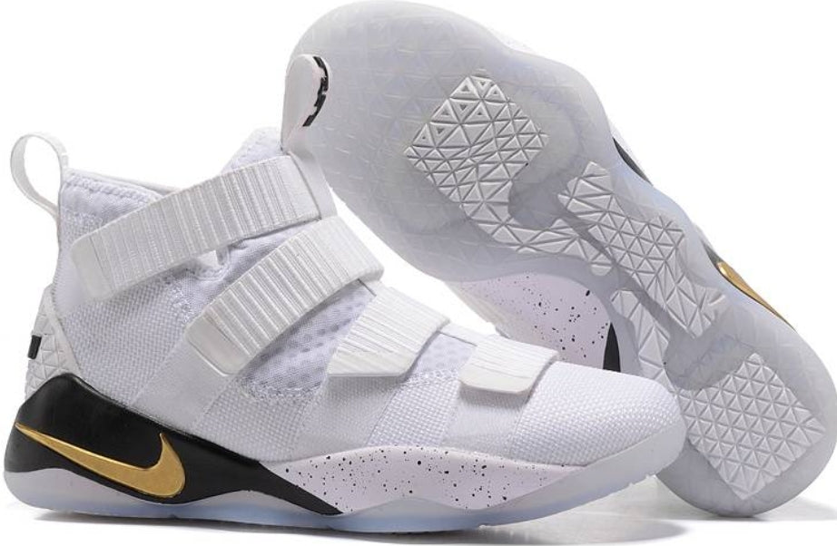 Chassures basket Lebron James