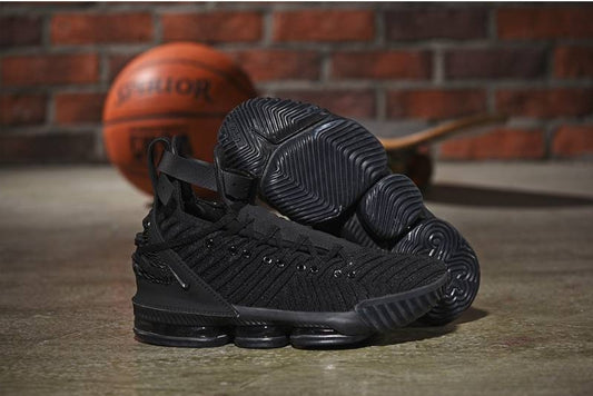 Chassures basket Lebron James