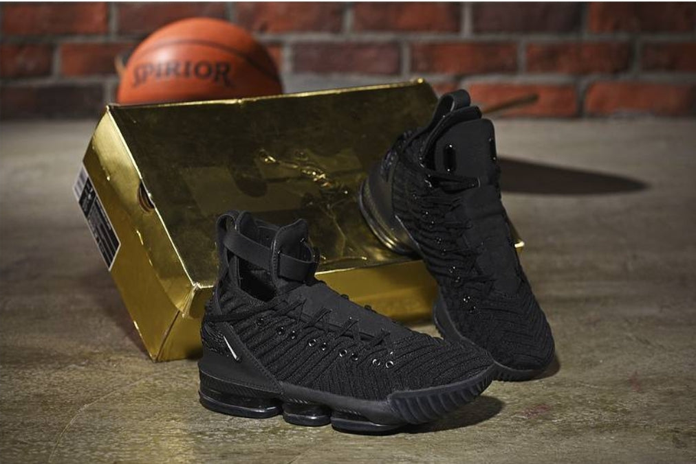 Chassures basket Lebron James