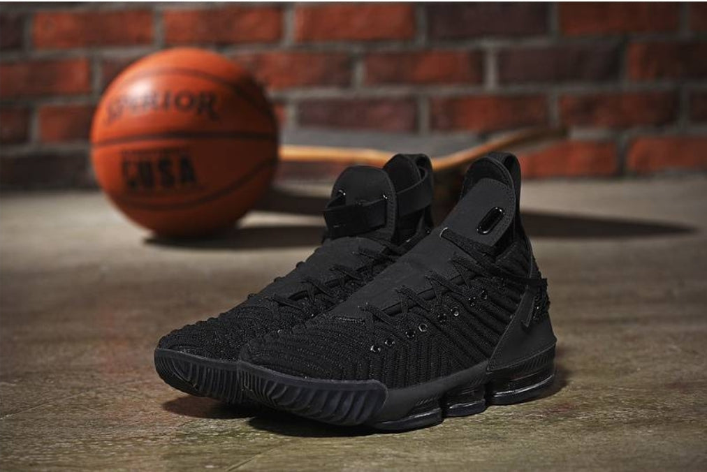 Chassures basket Lebron James