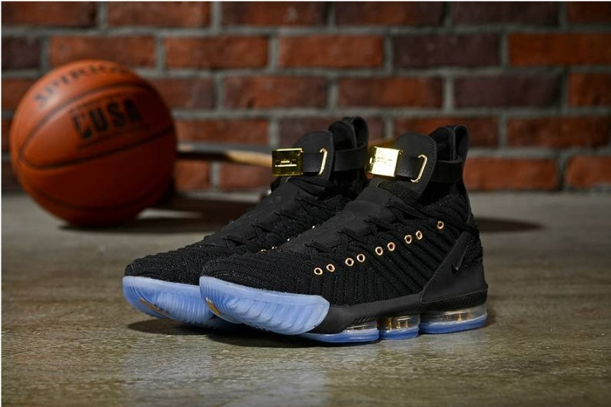 Chassures basket Lebron James