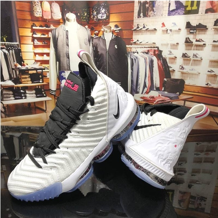 Chassures basket Lebron James