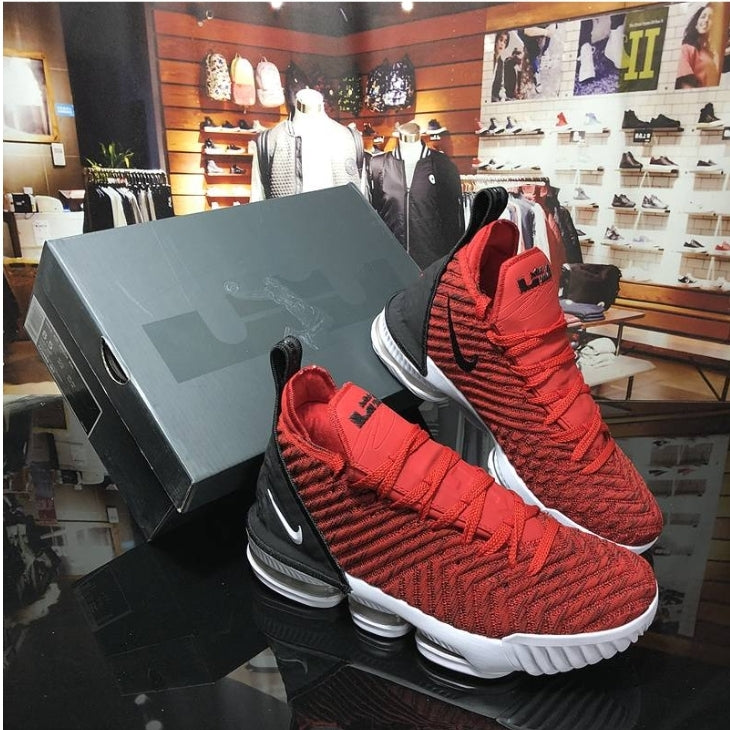 Chassures basket Lebron James
