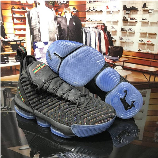 Chassures basket Lebron James