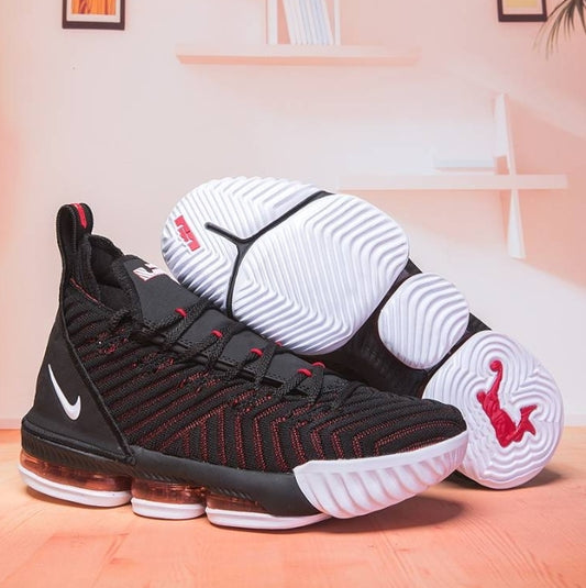 Chassures basket Lebron James