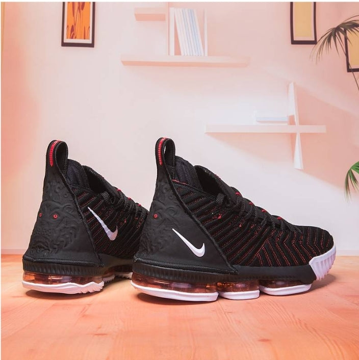 Chassures basket Lebron James