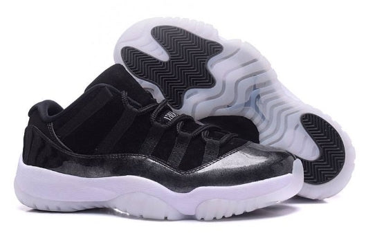 Les Air Jordan 11 Femme permettent de personnaliser votre style tout en bénéficiant d’un confort supérieur.Idéale pour un usage quotidien.