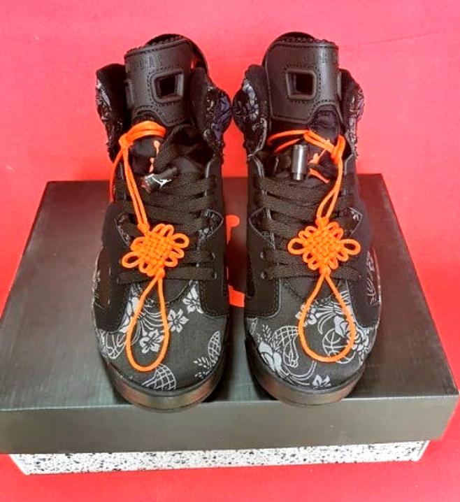 Les  baskets Air Jordan 6 Retro "Pantone" Femme permettent de personnaliser votre style tout en bénéficiant d’un confort supérieur.