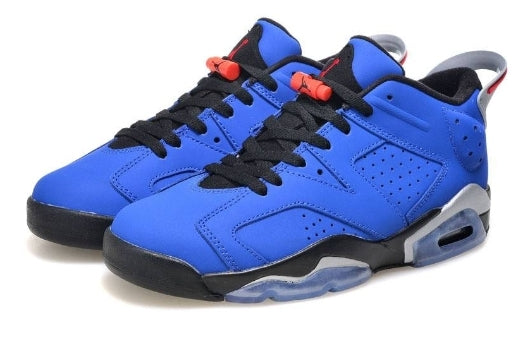 Les  baskets Air Jordan 6 Retro "Pantone" Femme permettent de personnaliser votre style tout en bénéficiant d’un confort supérieur.