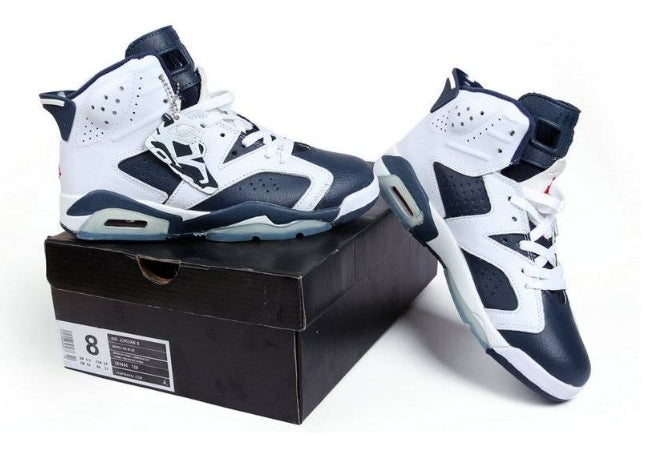 Les  baskets Air Jordan 6 Retro "Pantone" Femme permettent de personnaliser votre style tout en bénéficiant d’un confort supérieur.