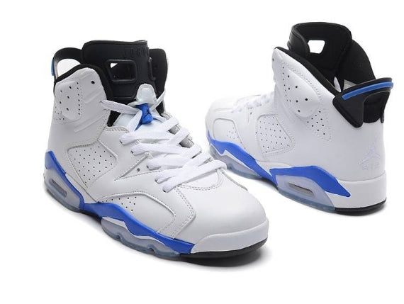 Les  baskets Air Jordan 6 Retro "Pantone" Femme permettent de personnaliser votre style tout en bénéficiant d’un confort supérieur.