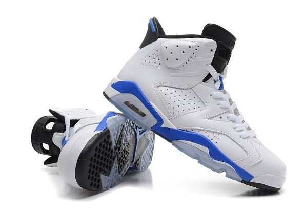 Les  baskets Air Jordan 6 Retro "Pantone" Femme permettent de personnaliser votre style tout en bénéficiant d’un confort supérieur.