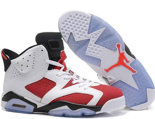 Les  baskets Air Jordan 6 Retro "Pantone" Femme permettent de personnaliser votre style tout en bénéficiant d’un confort supérieur.