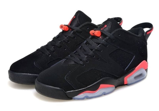 Les  baskets Air Jordan 6 Retro "Pantone" Femme permettent de personnaliser votre style tout en bénéficiant d’un confort supérieur.