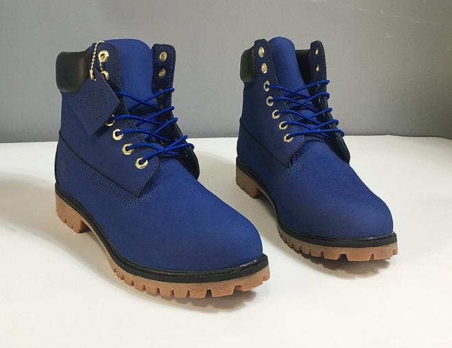 Les baskets Botte Timberland   intemporel et robustesse.  design qualité supérieure les rendent indispensables  aventuriers.pas cher. Le moins cher.