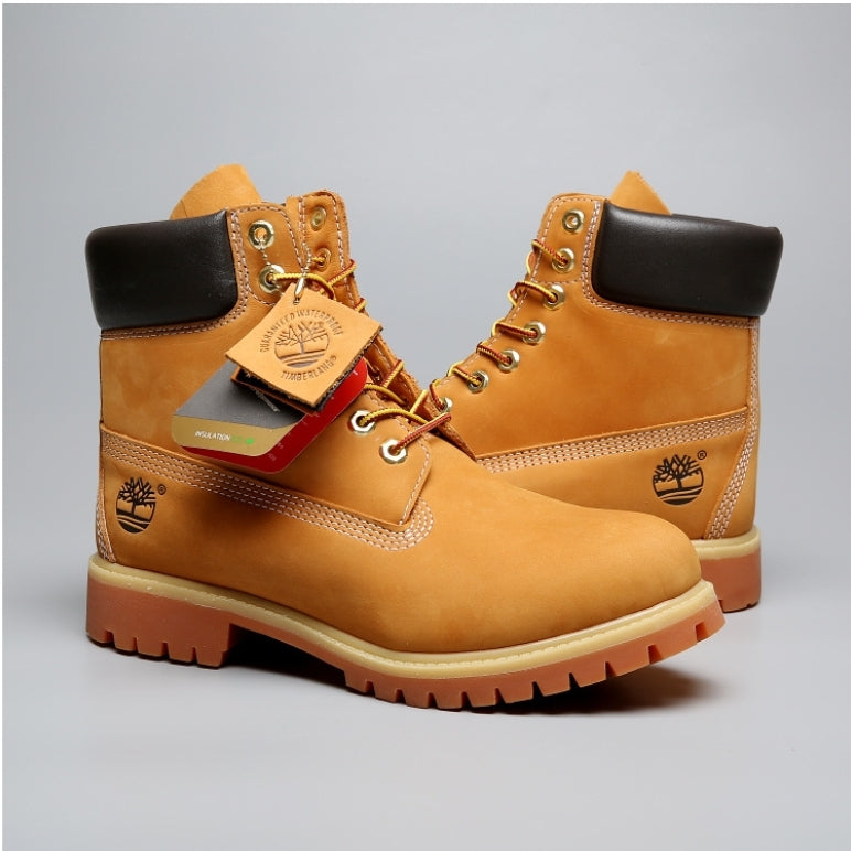 Les baskets Botte Timberland   intemporel et robustesse.  design qualité supérieure les rendent indispensables  aventuriers.pas cher. Le moins cher.