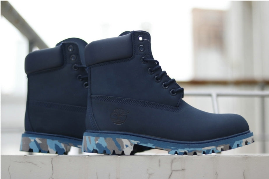 Les baskets Botte Timberland   intemporel et robustesse.  design qualité supérieure les rendent indispensables  aventuriers.pas cher. Le moins cher.
